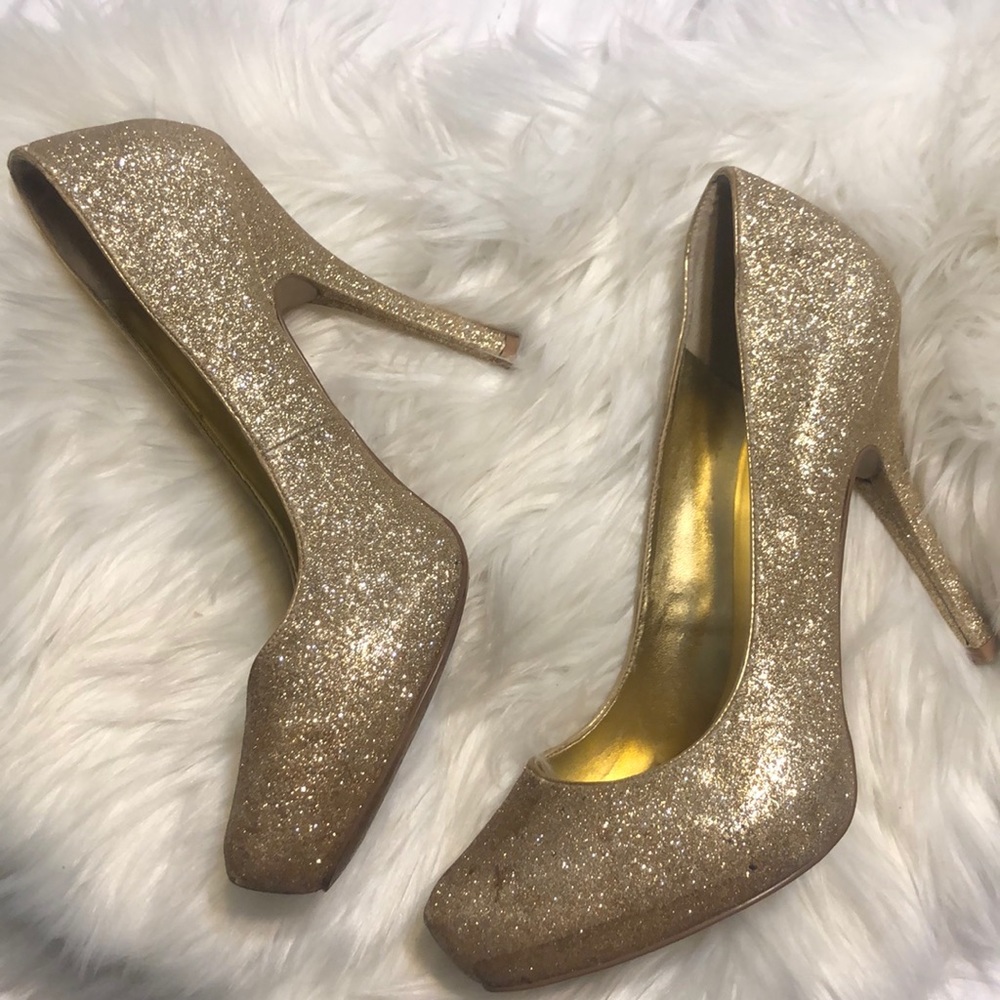 Guess Gold Glittered Heels
